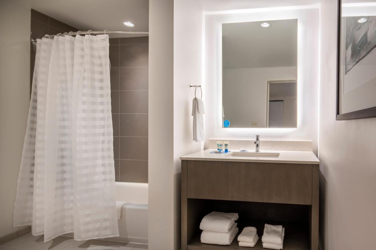 Hyatt House East Moline/Quad Cities Hotell Exteriör bild